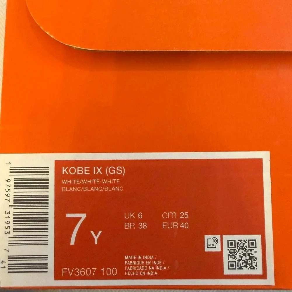 Nike Kobe IX GS Triple White Basketball Shoes Youth 7Y FV3607-100 With Box